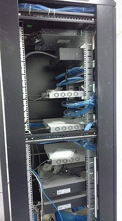 Server cabinet